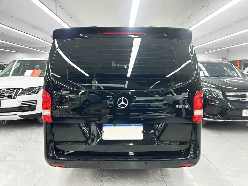Mercedes-Benz Vito — фото 10