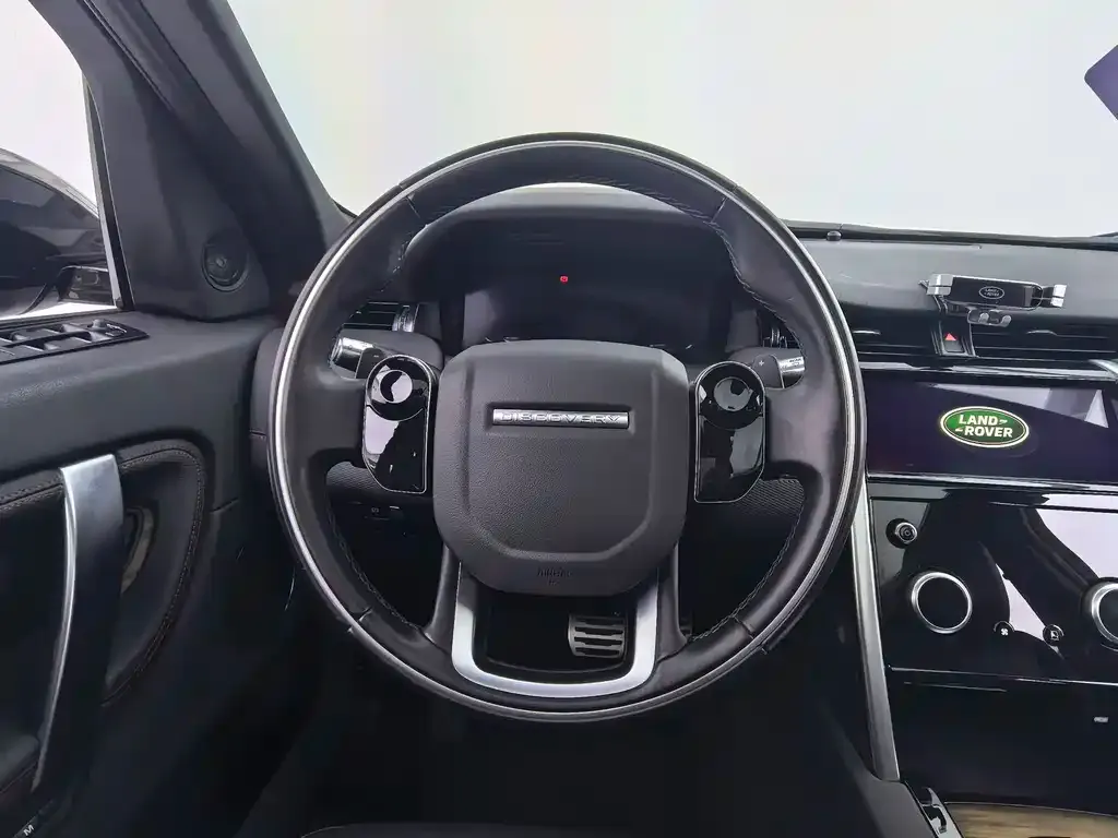 Land Rover Discovery Sport — фото 3