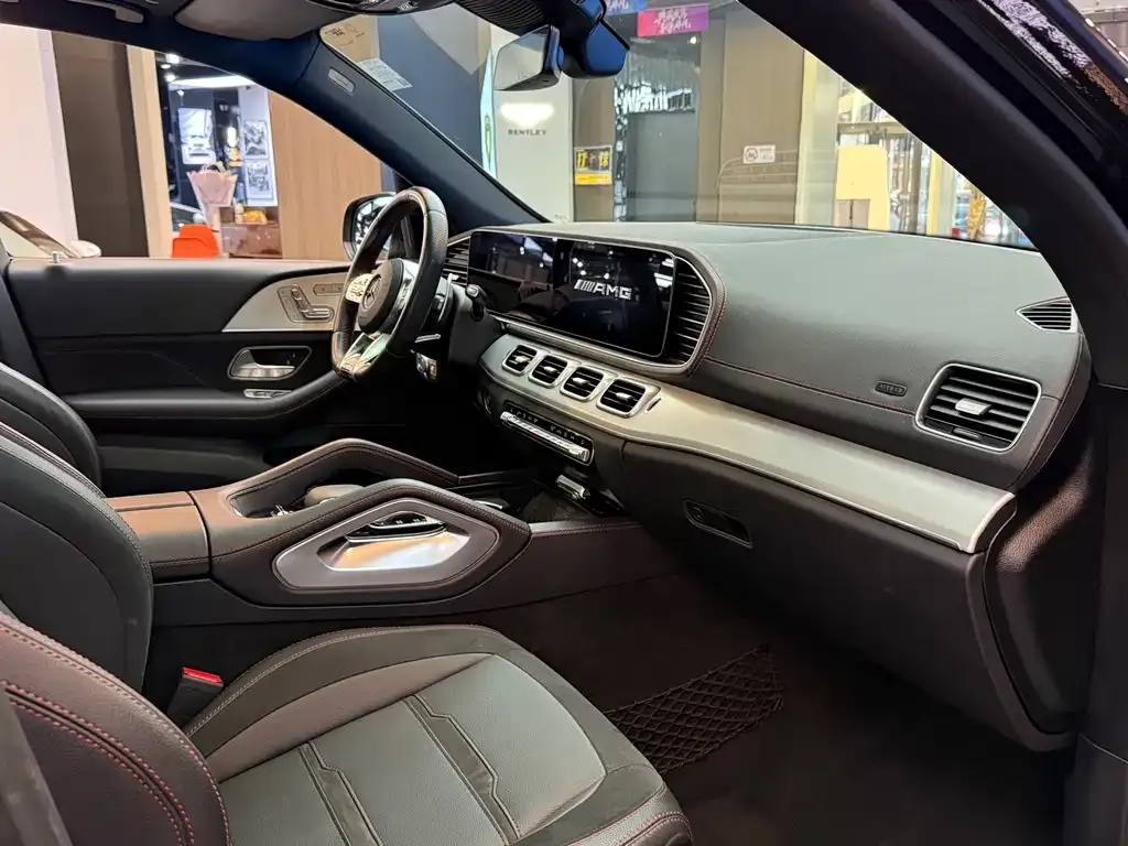 Mercedes-Benz GLE AMG — фото 3