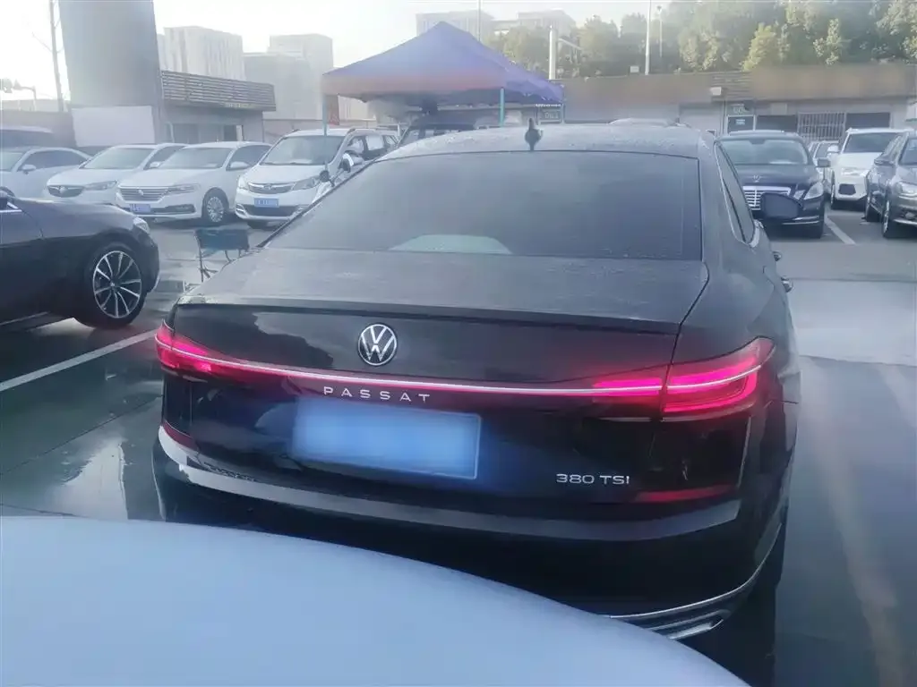 Volkswagen Passat — фото 3