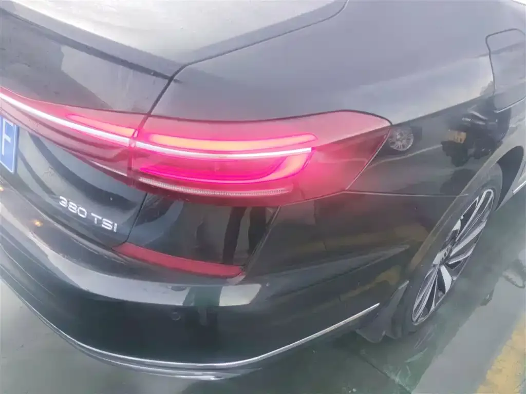 Volkswagen Passat — фото 8