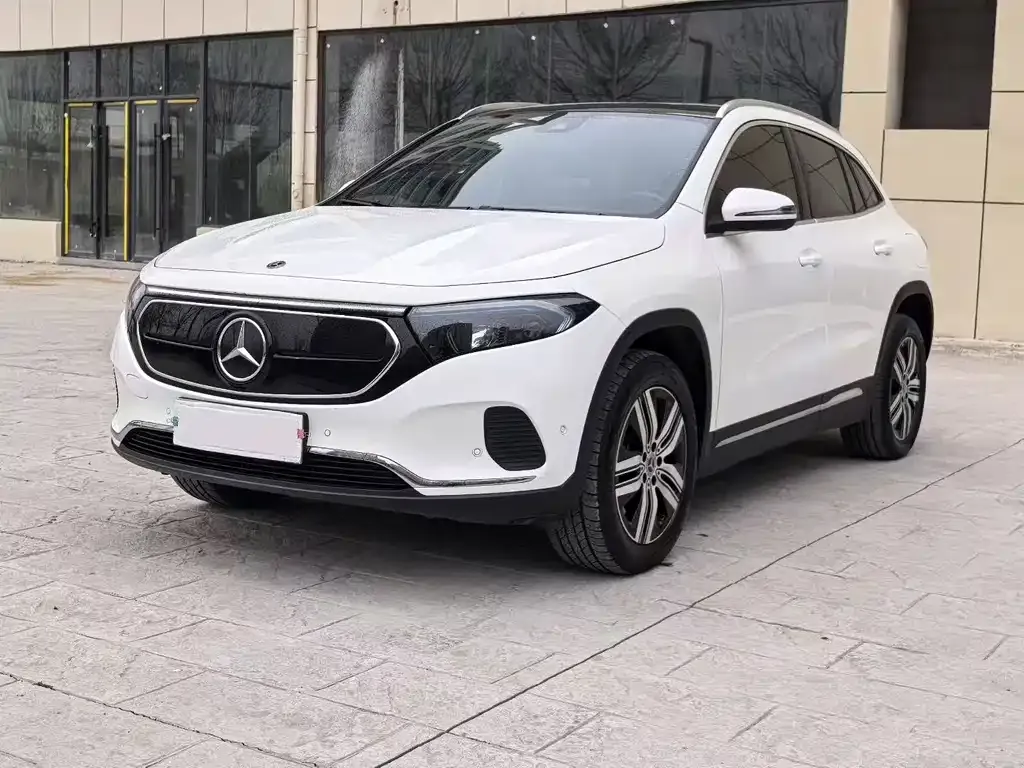 Mercedes-Benz EQA — фото 1