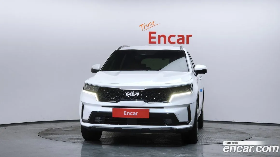 Kia Sorento — фото 5