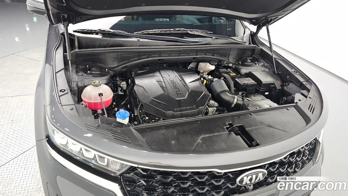Kia Sorento — фото 10