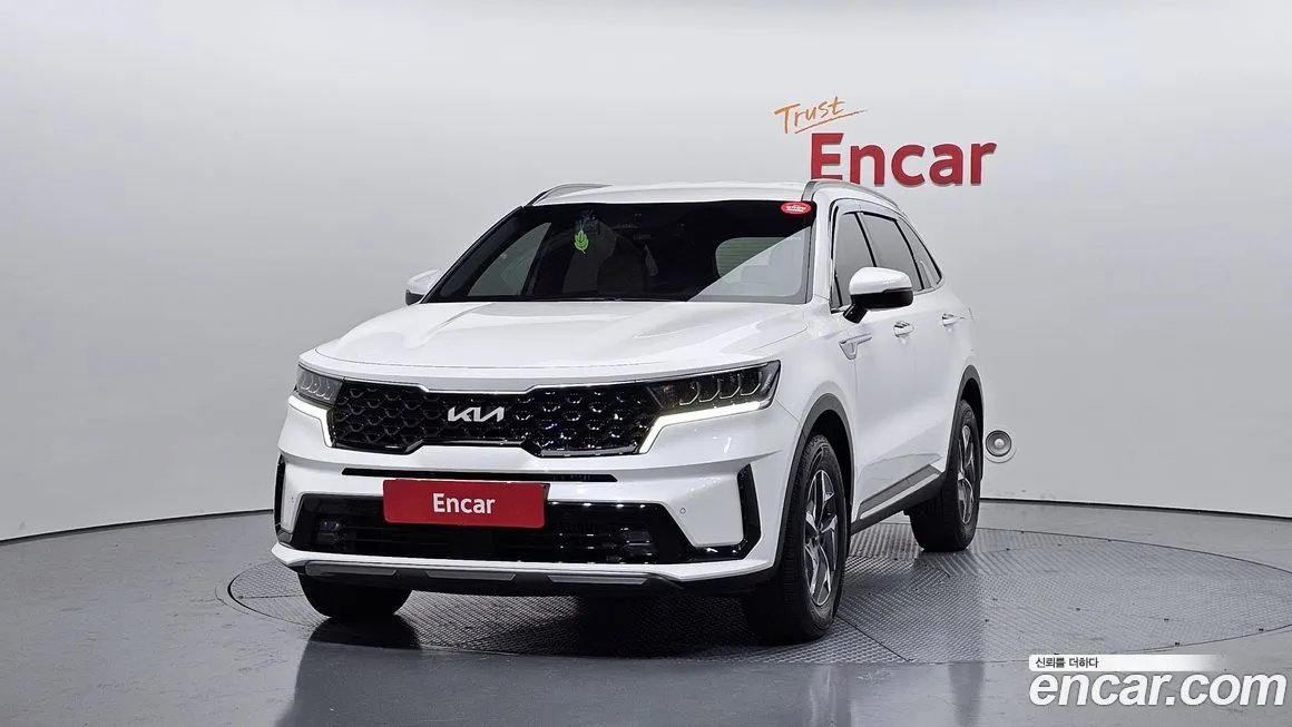 Kia Sorento — фото 6