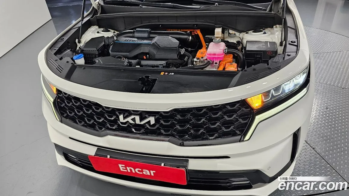 Kia Sorento — фото 10