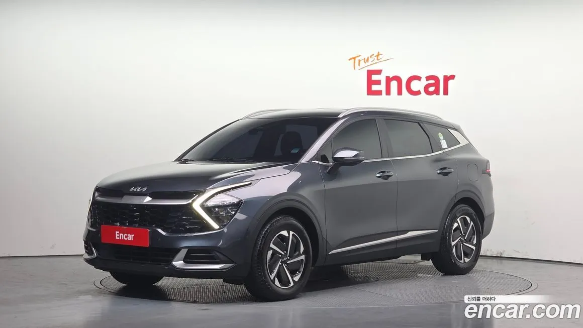 Kia Sportage — фото 1