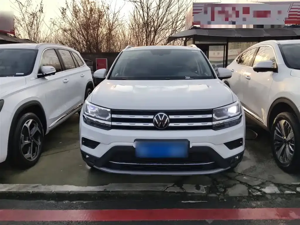 Volkswagen Tharu — фото 10