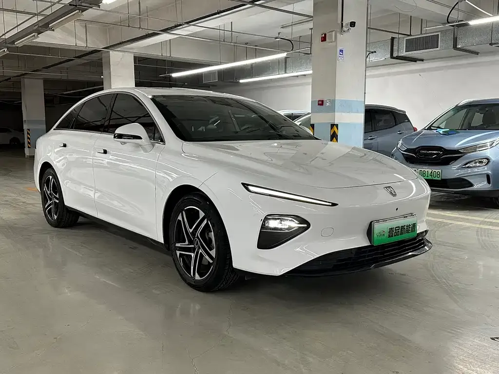 Roewe D7 — фото 4