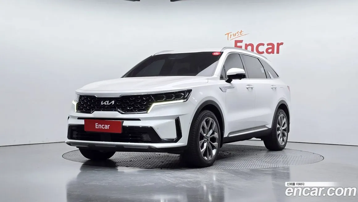 Kia Sorento — фото 1