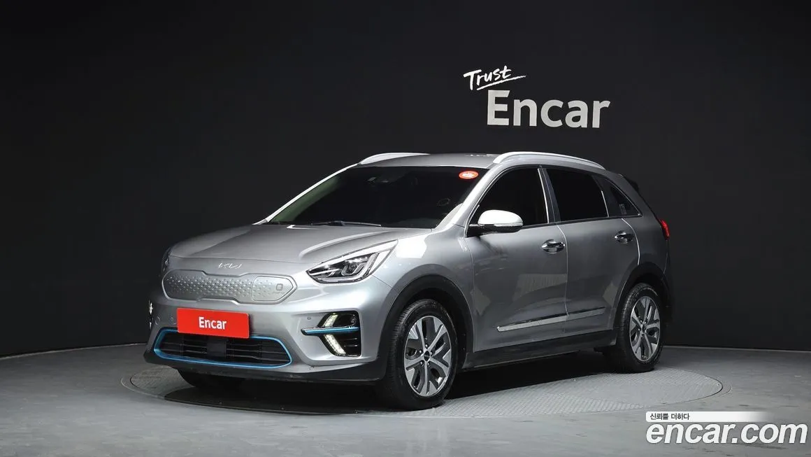 Kia Niro — фото 1