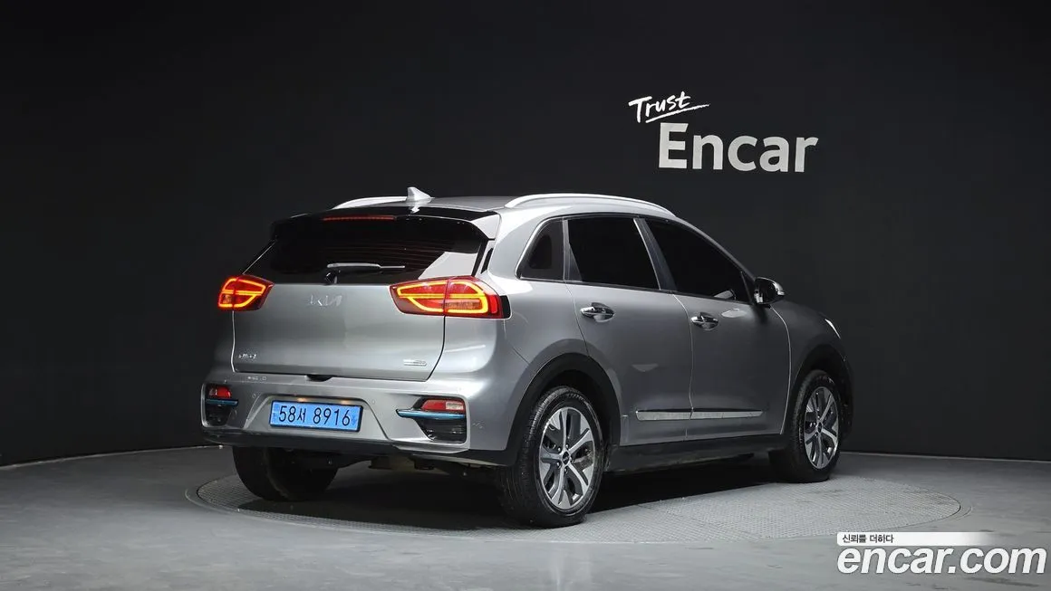 Kia Niro — фото 2