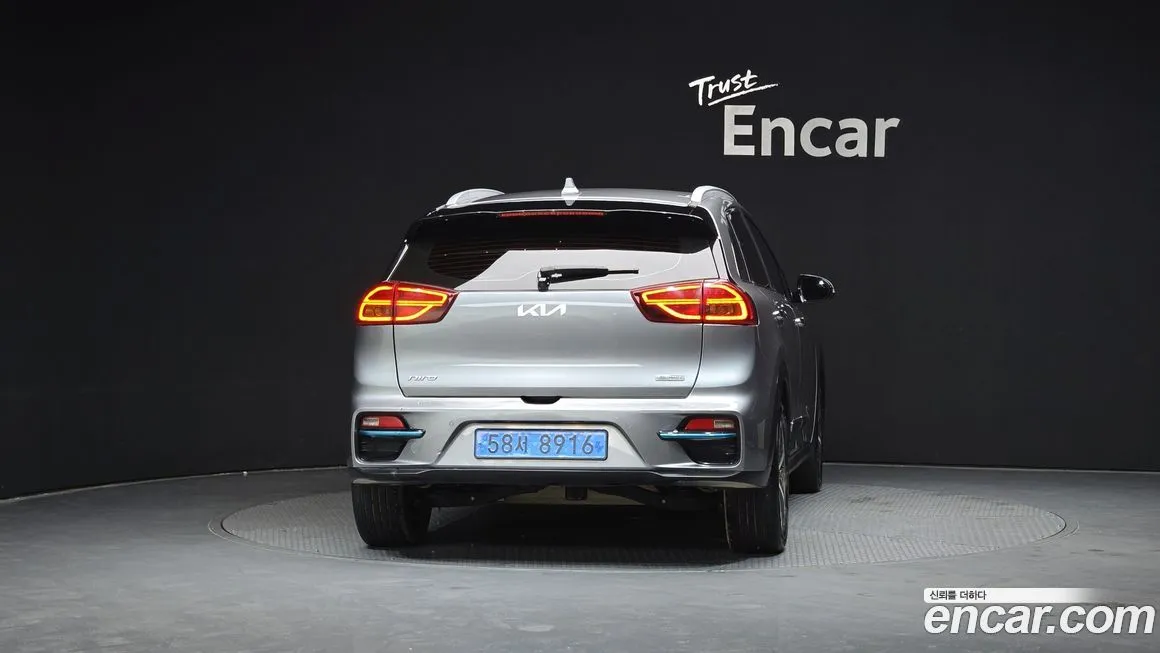 Kia Niro — фото 4