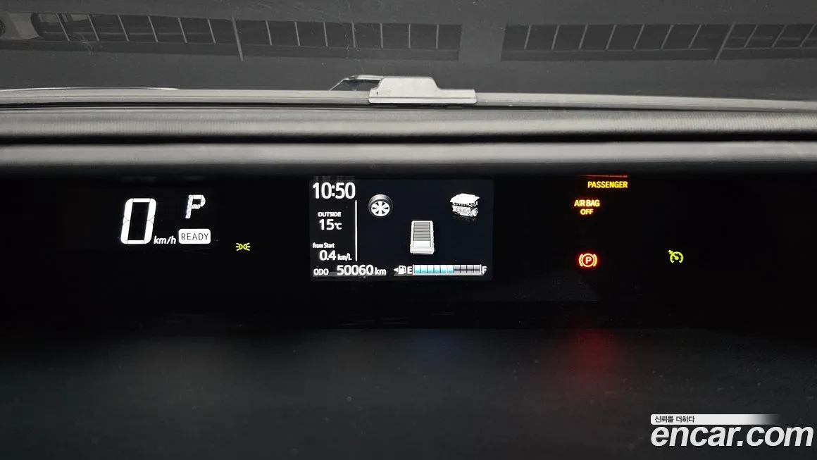 Toyota Prius — фото 8