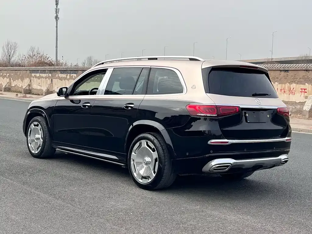 Mercedes-Benz GLS — фото 5