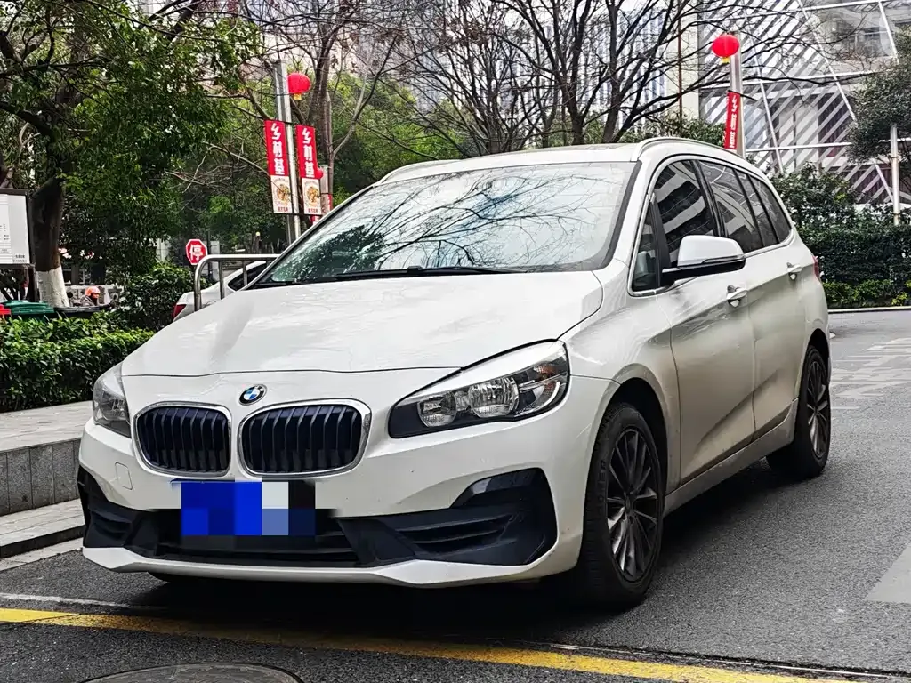 BMW 2 Series Gran Tourer — фото 1