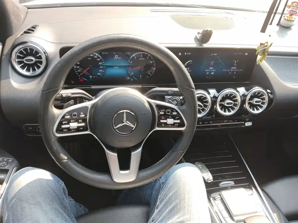 Mercedes-Benz GLA — фото 3