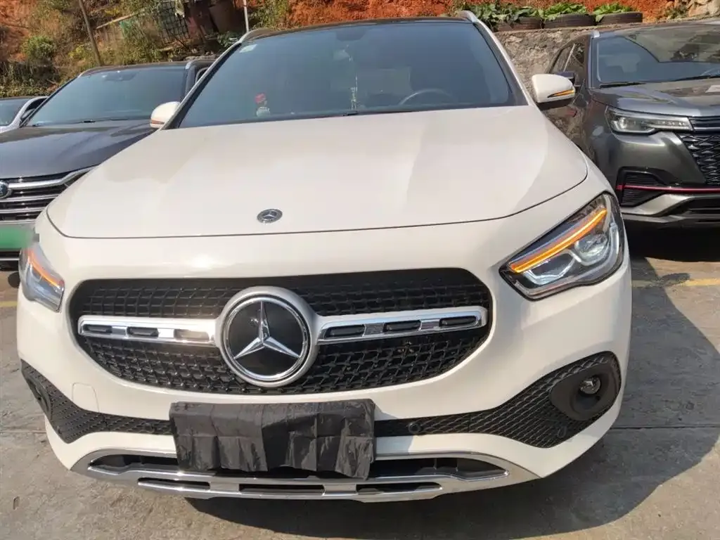Mercedes-Benz GLA — фото 6