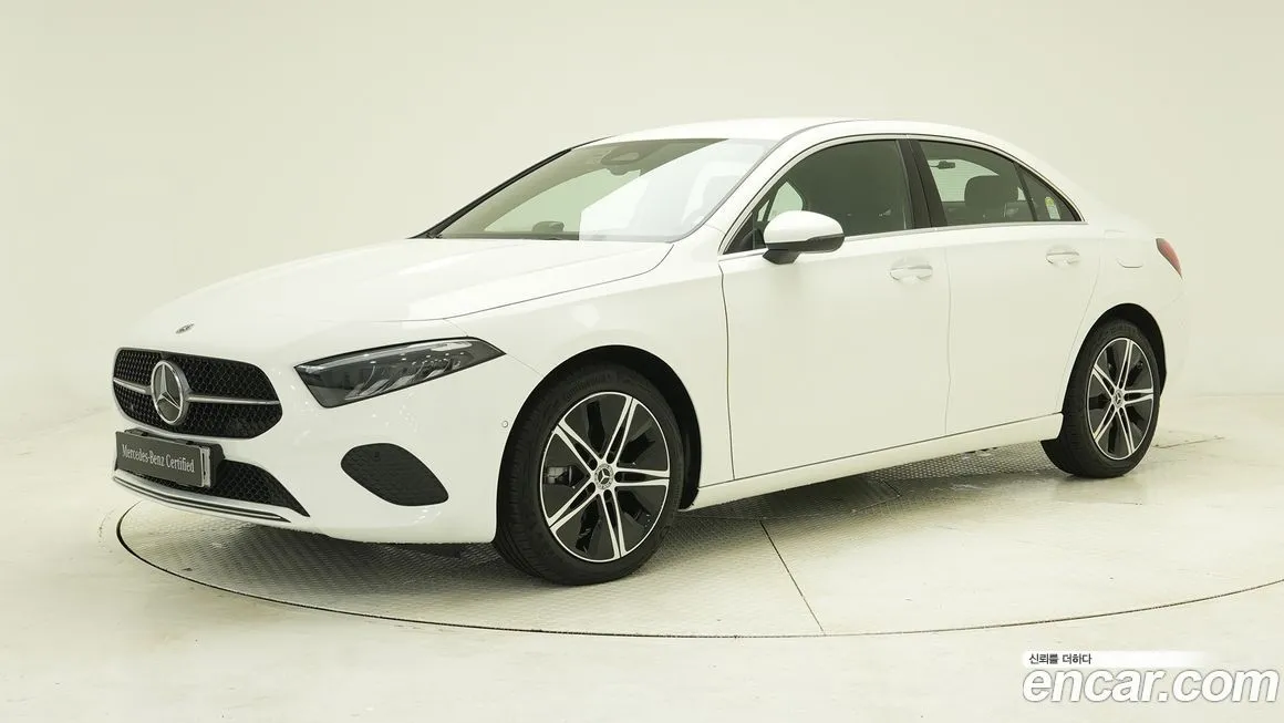 Mercedes-Benz A-Class — фото 1