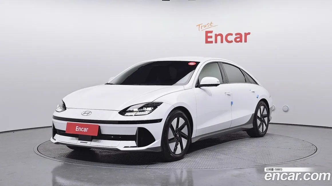 Hyundai Ioniq6 — фото 1