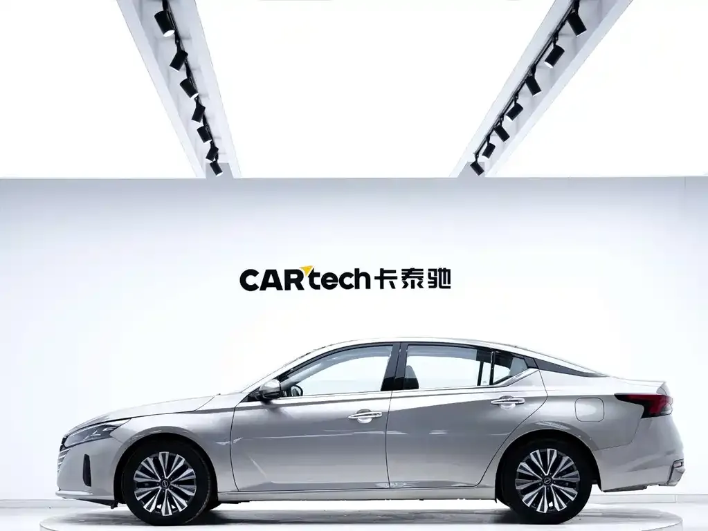 Nissan Teana — фото 3