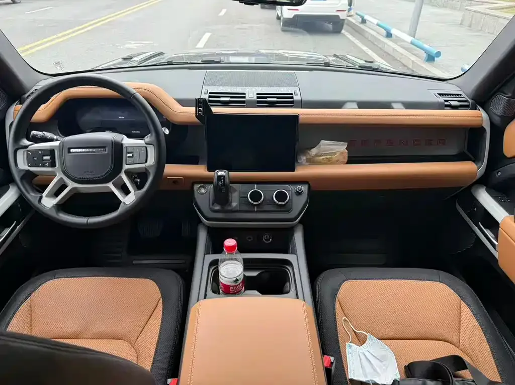 Land Rover Defender — фото 2