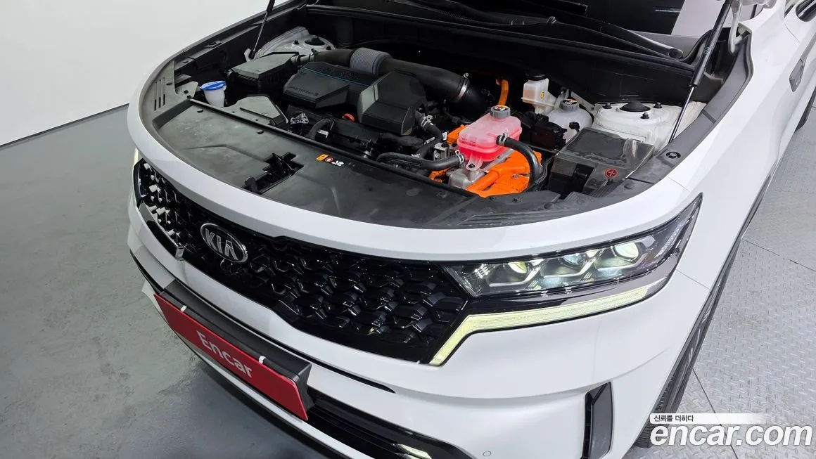 Kia Sorento — фото 9