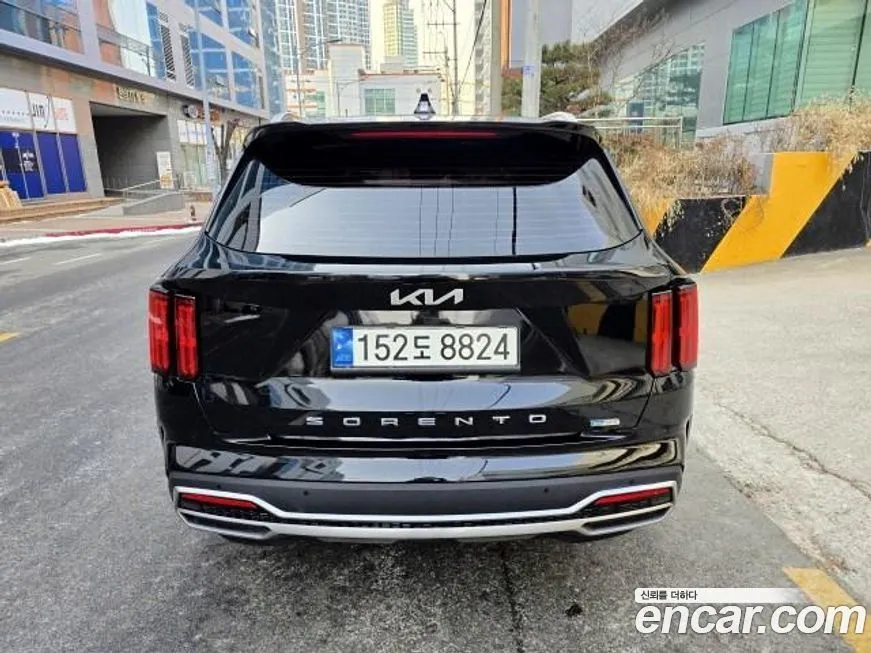 Kia Sorento — фото 7