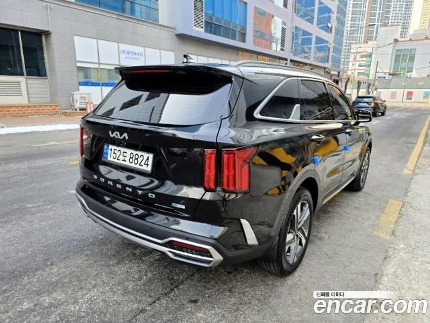 Kia Sorento — фото 5