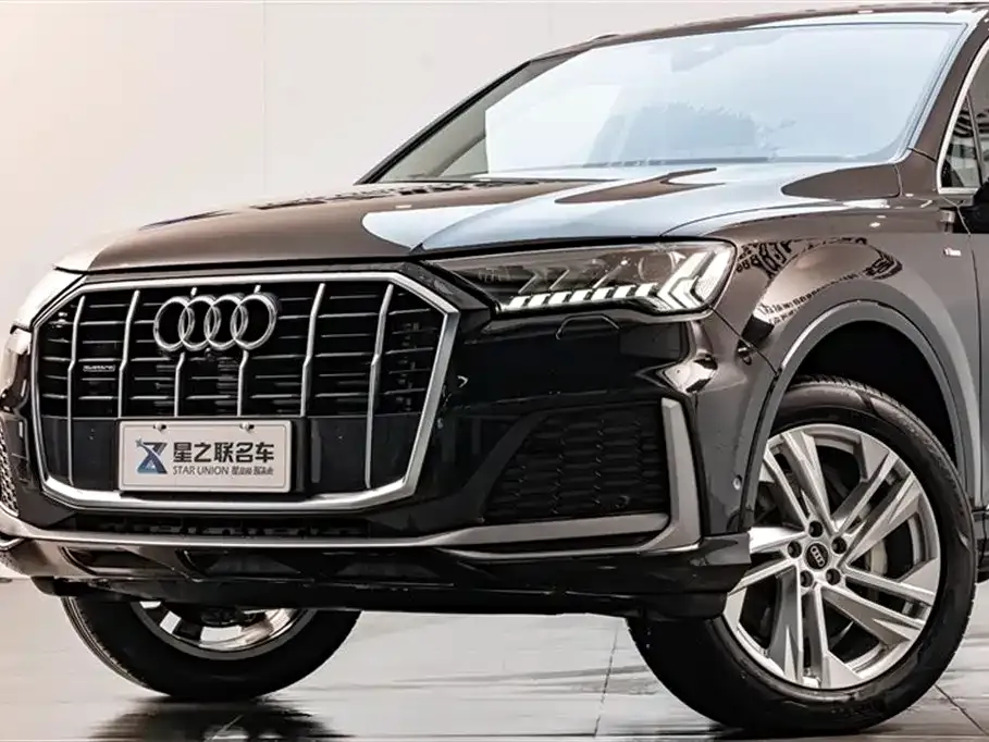 Audi Q7 — фото 3