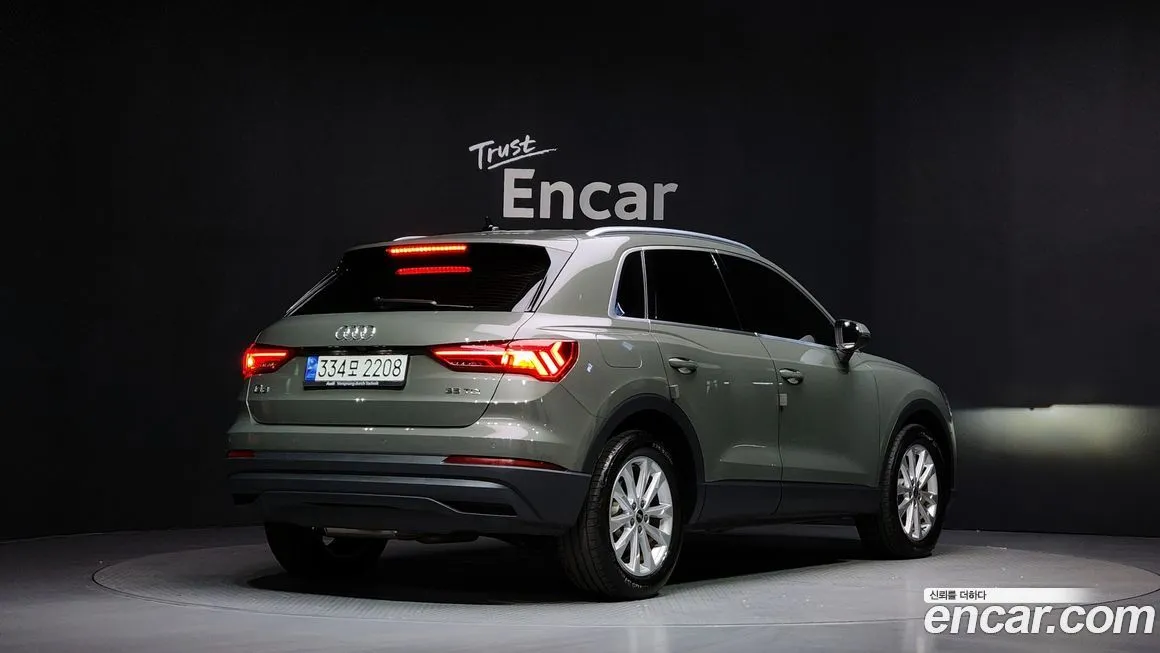 Audi Q3 — фото 2