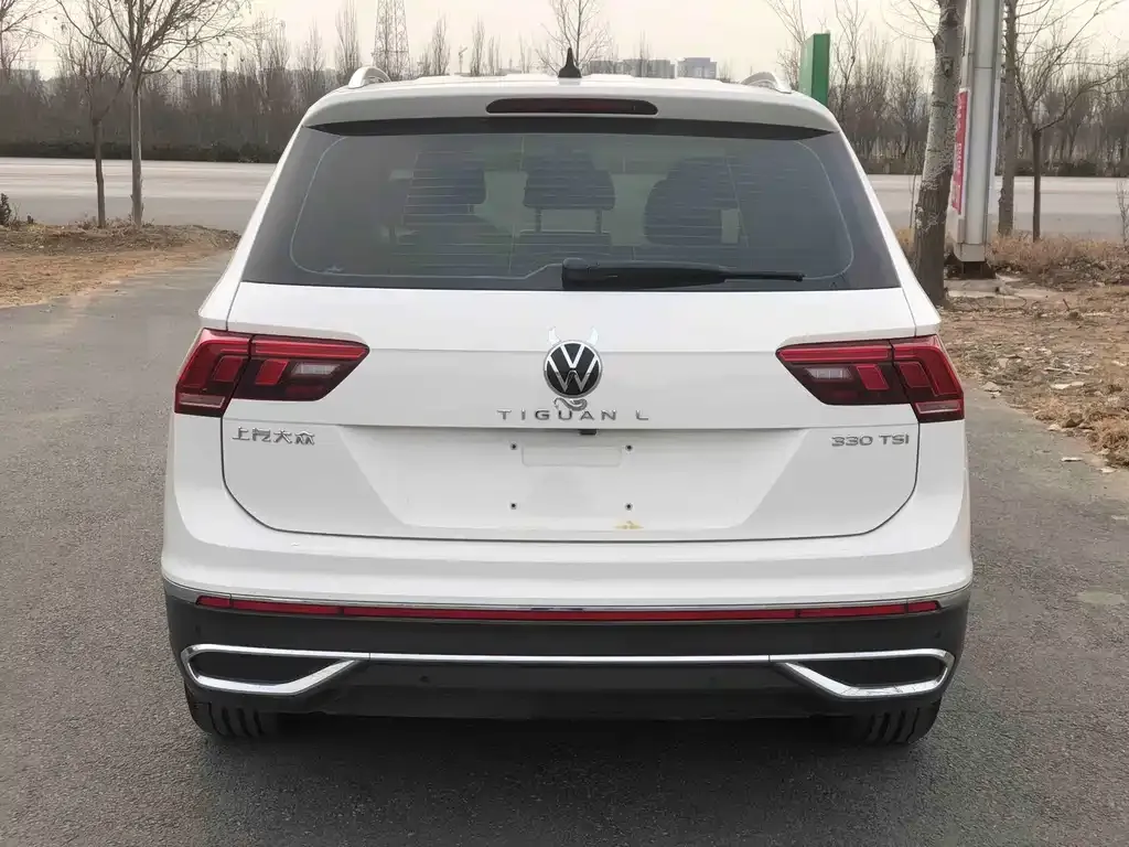 Volkswagen Tiguan L — фото 3