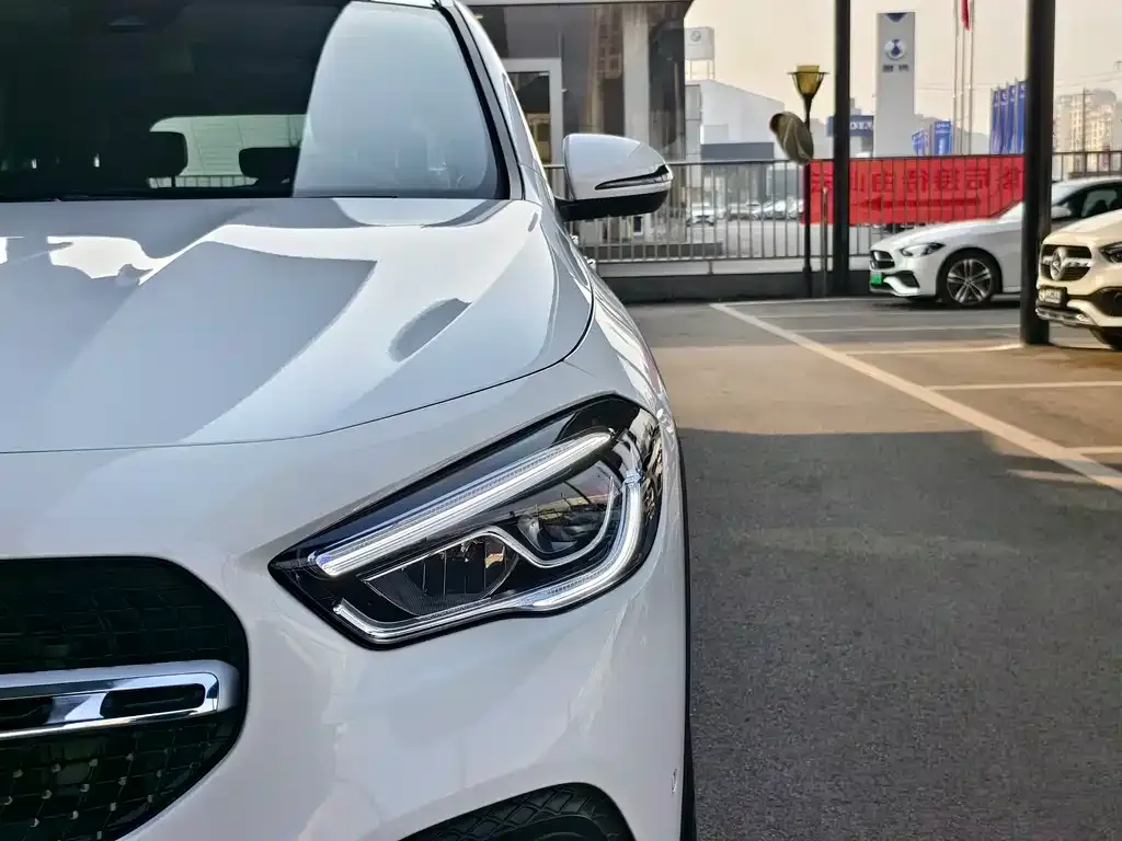 Mercedes-Benz GLA — фото 2
