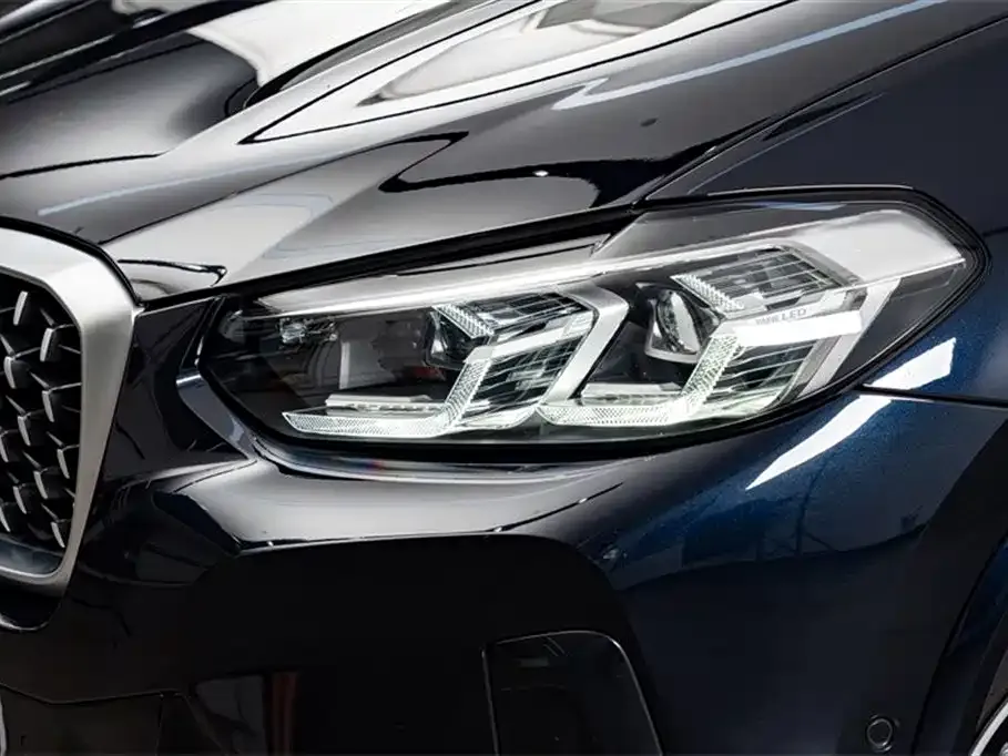 BMW X4 — фото 8