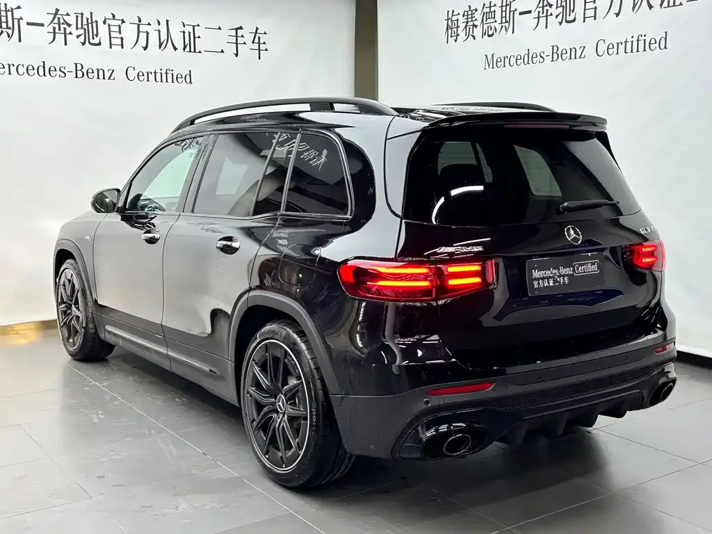 Mercedes-Benz GLB AMG — фото 2