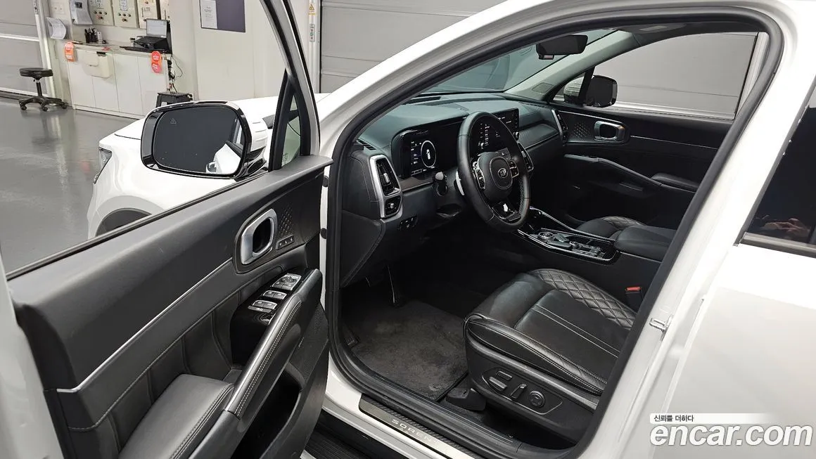 Kia Sorento — фото 9