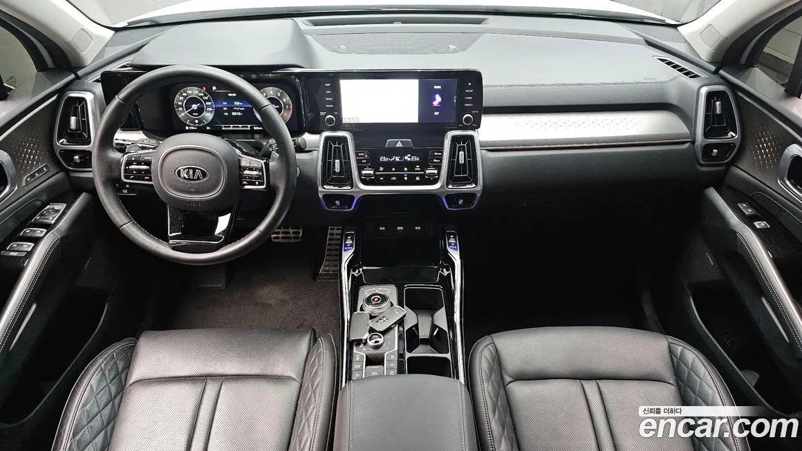 Kia Sorento — фото 6
