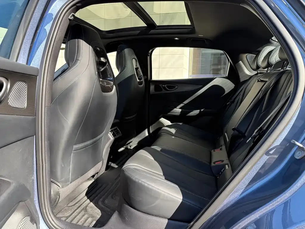 BYD Seal 06 — фото 9