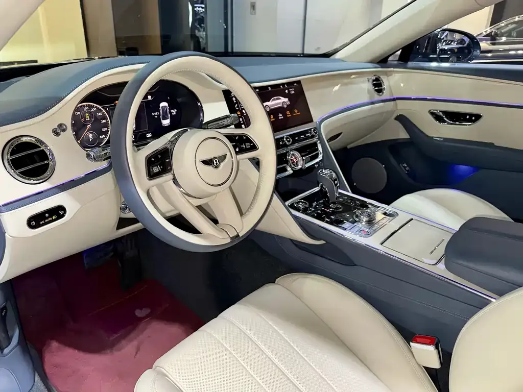 Bentley Flying Spur — фото 3