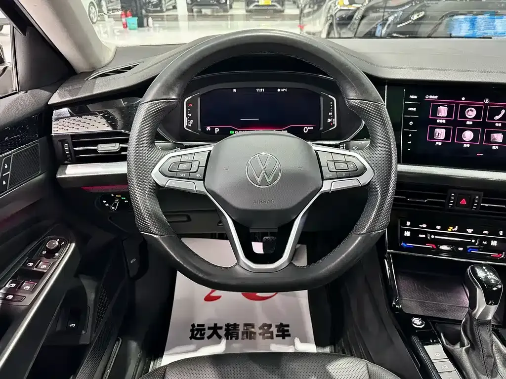 Volkswagen Passat — фото 3