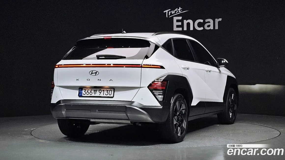 Hyundai Kona — фото 2