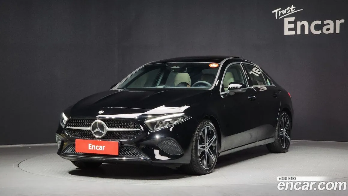 Mercedes-Benz A-Class — фото 1