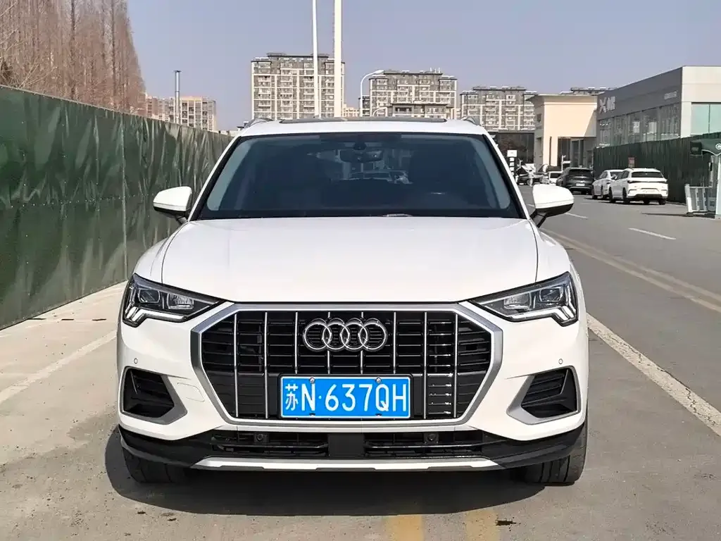 Audi Q3 — фото 5