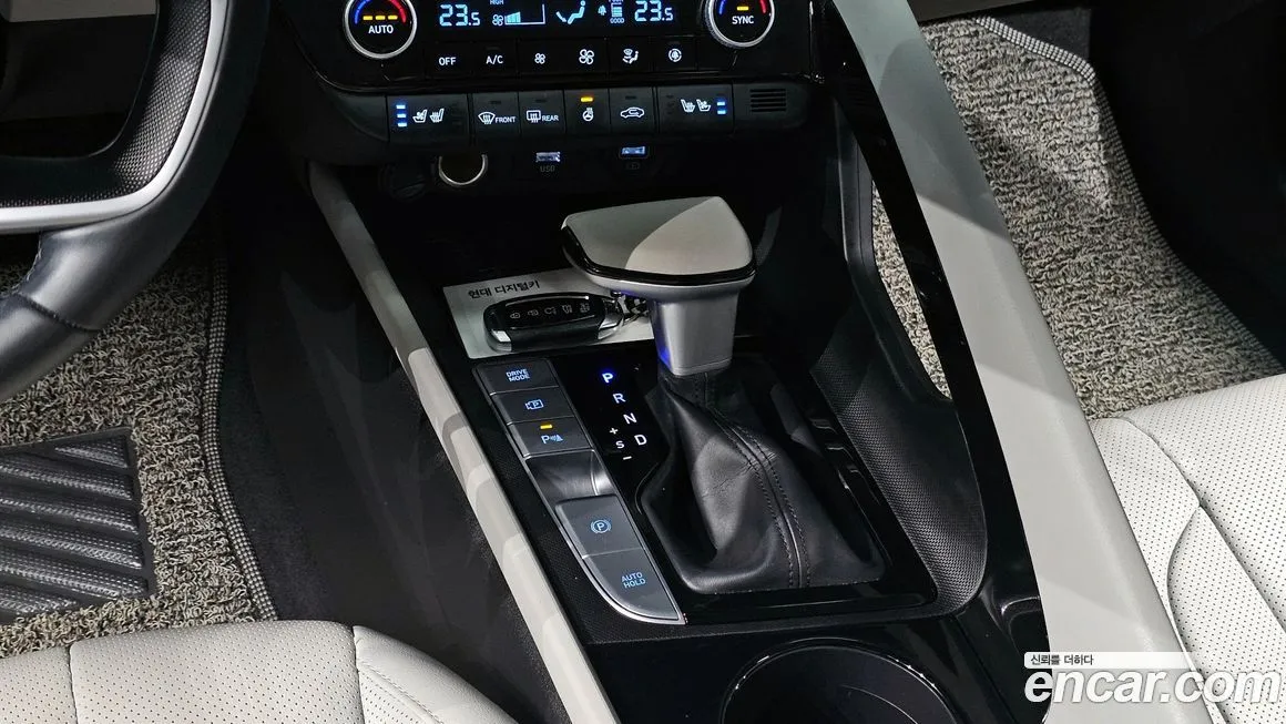 Hyundai AVANTE — фото 10