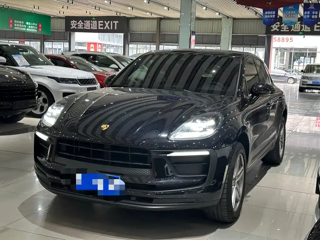 Porsche Macan — фото 1