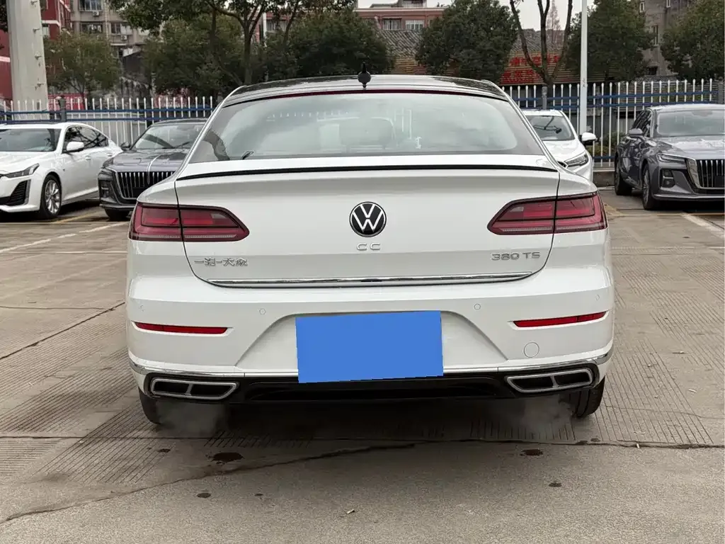 Volkswagen CC — фото 3