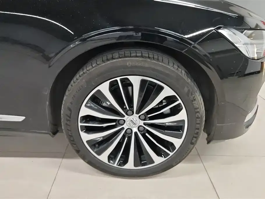 Volvo S90 — фото 2