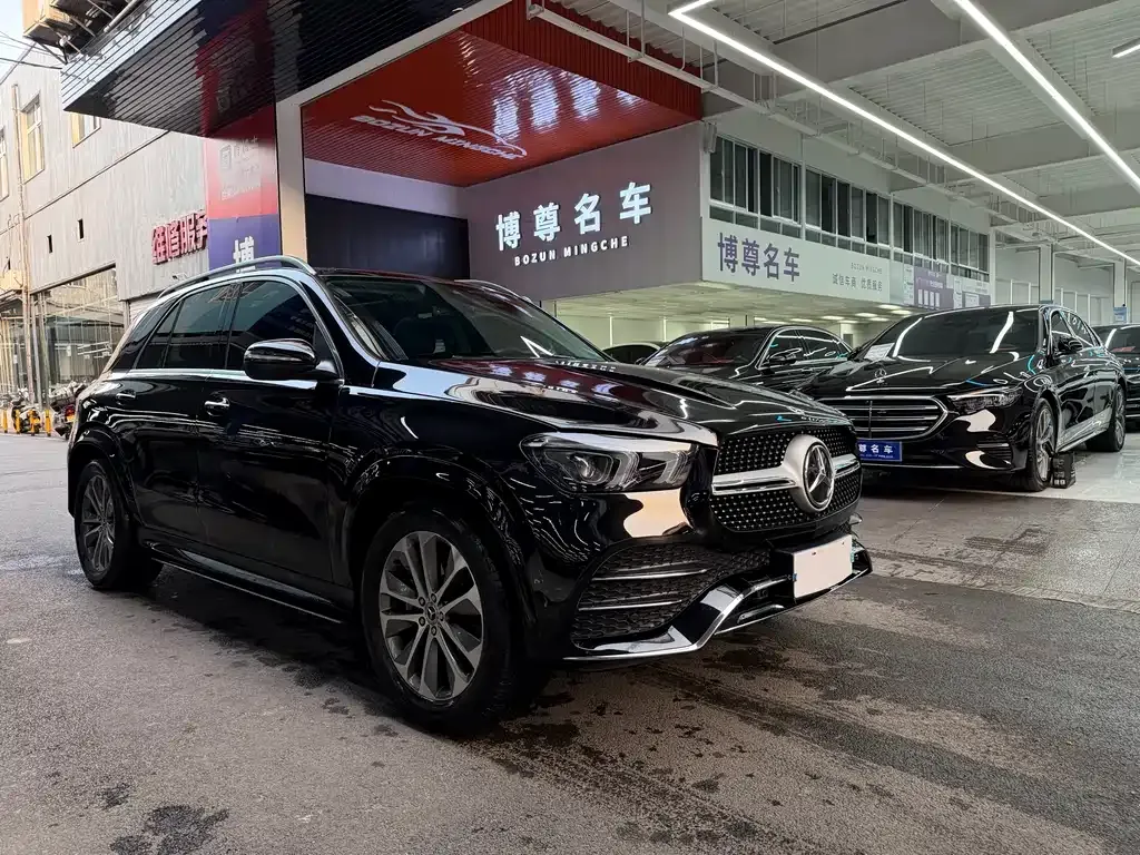 Mercedes-Benz GLE — фото 6
