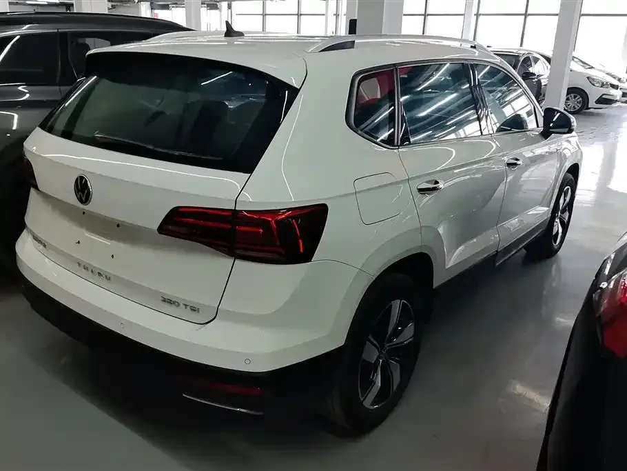 Volkswagen Tharu — фото 3