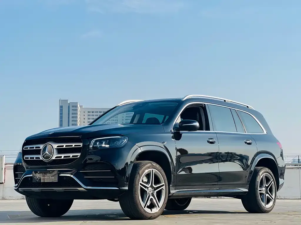 Mercedes-Benz GLS — фото 1